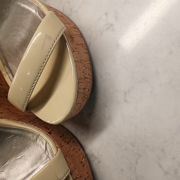 Strappy platforms - Picture 5 of 5